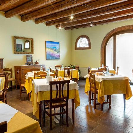 Albergo Ristorante Leon D'Oro Este Bagian luar foto