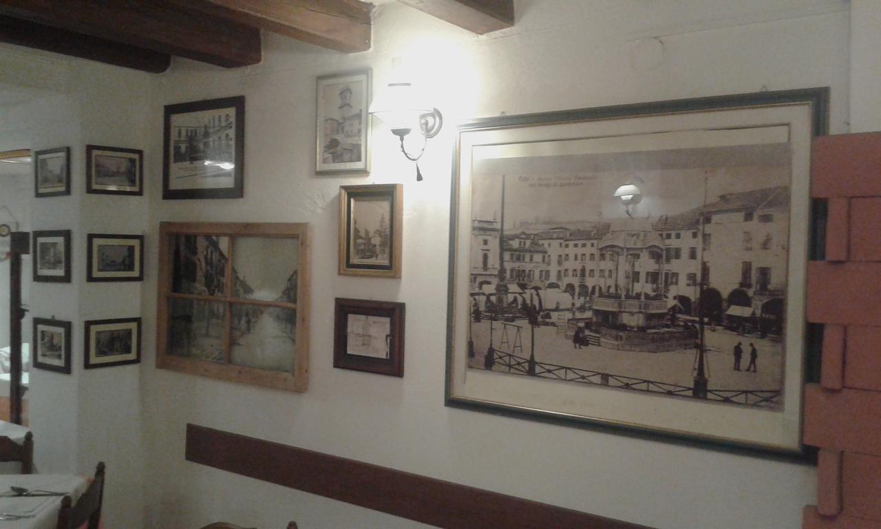 Albergo Ristorante Leon D'Oro Este Bagian luar foto